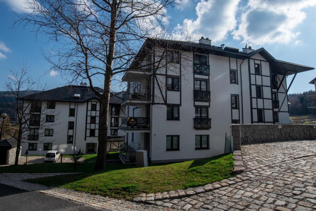 Apartamenty Amira W Kompleksie Apartamenty Piano Świeradów-Zdrój Extérieur photo